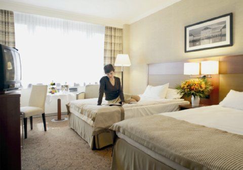 Holiday Inn Munich-Schwabing Экстерьер фото